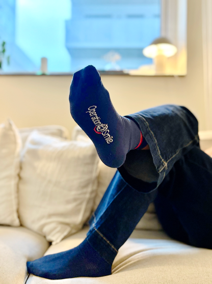Strumpor i samarbete med Operation Smile där 100 kr går till Operation Smile